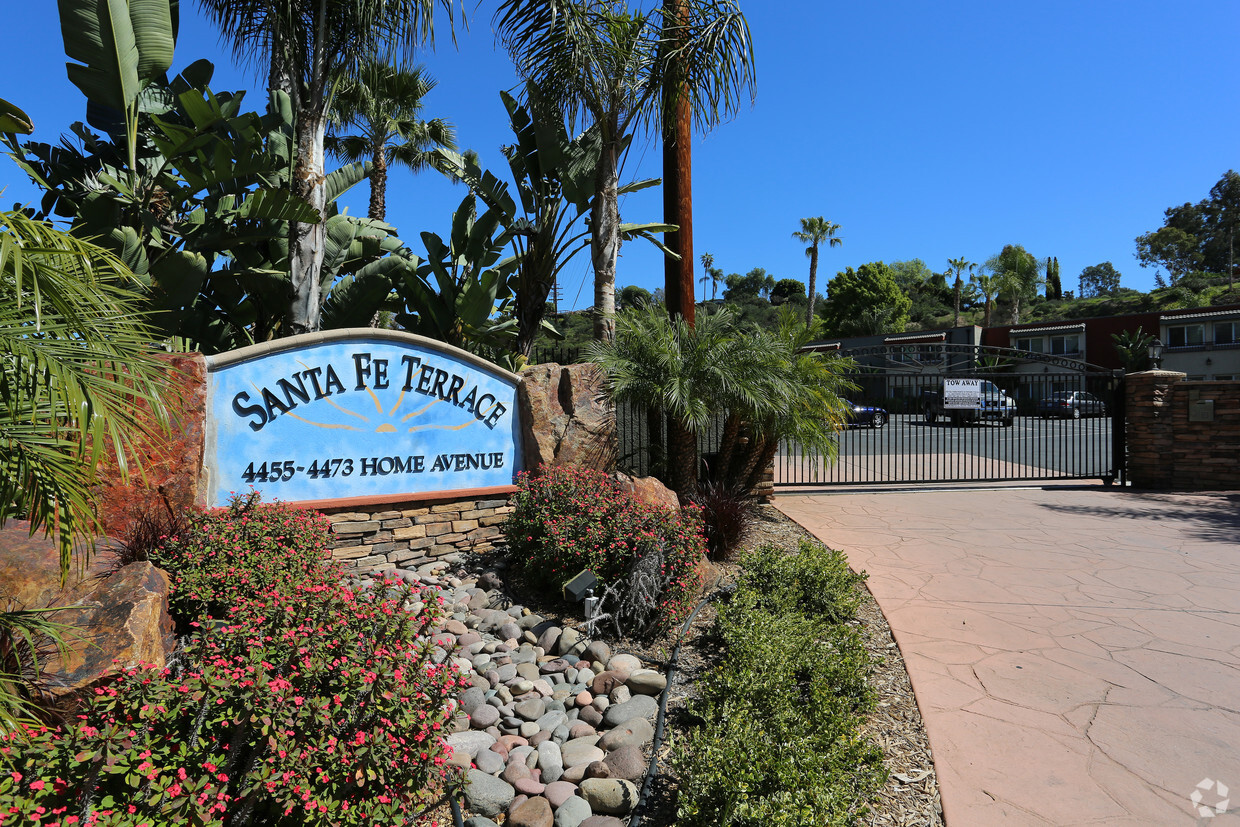 Primary Photo - Santa Fe Terrace