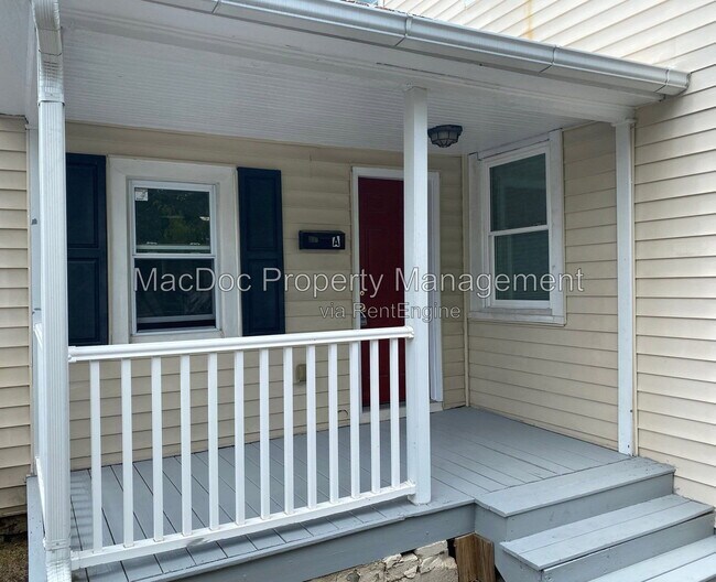 Foto del edificio - 806 Weedon St