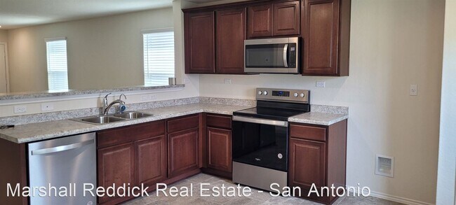 Foto del edificio - 3 br, 2 bath House - 844 Sweet Grass