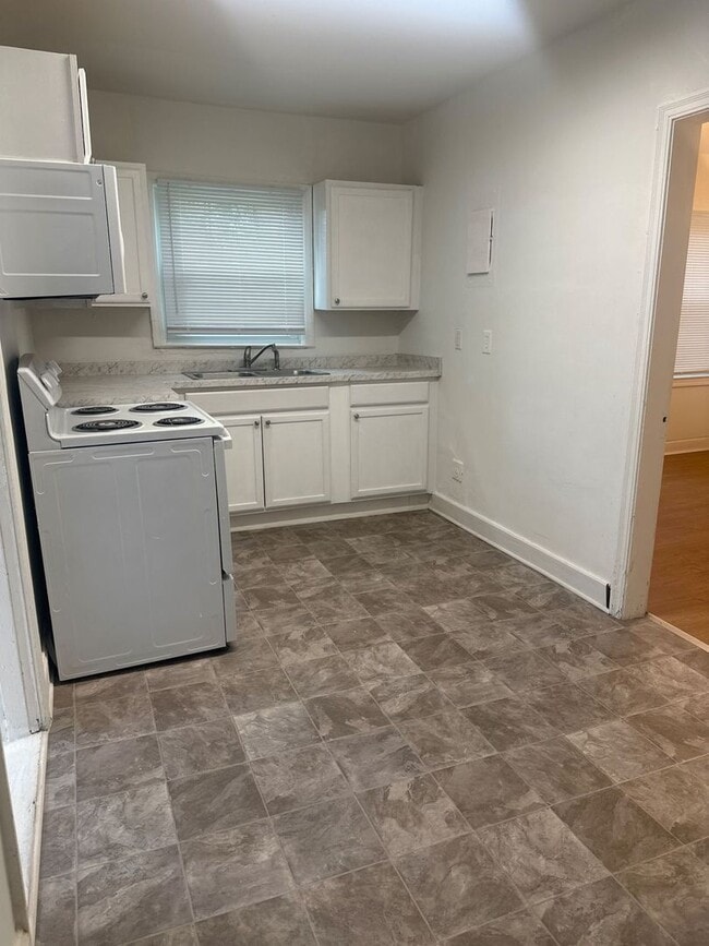 Foto del edificio - 3 Bedroom Single Family Home
