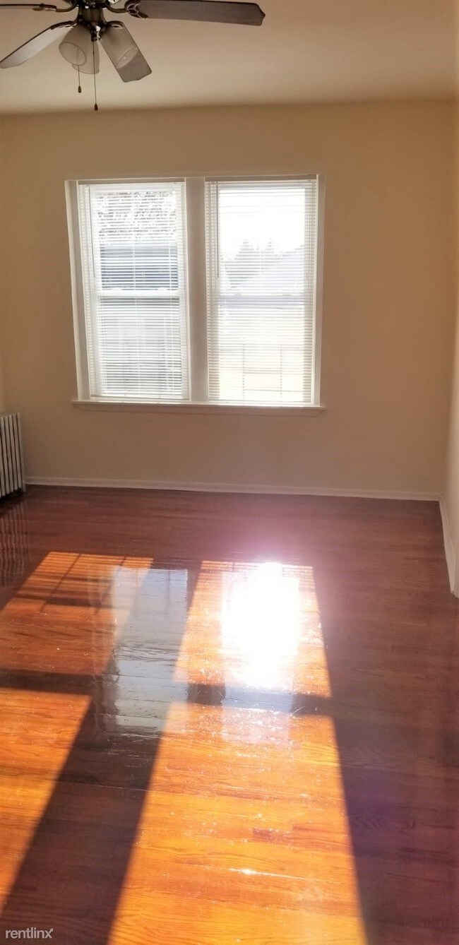 Foto del edificio - 2 br, 1 bath  - 276 Myrtle Ave