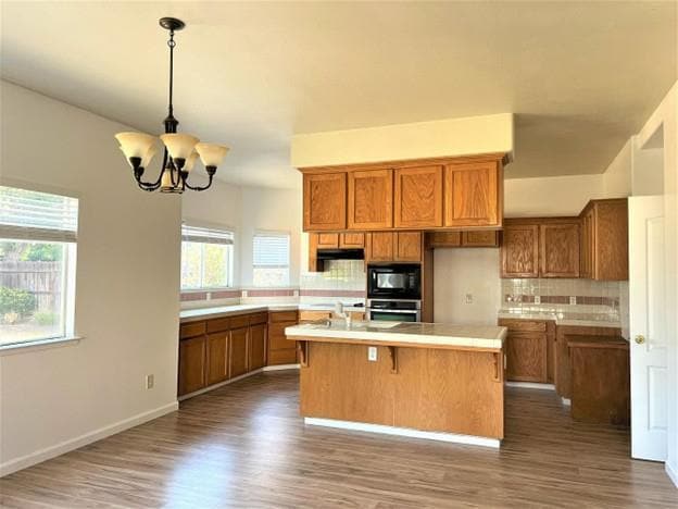 Building Photo - 2954 E Pryor Dr