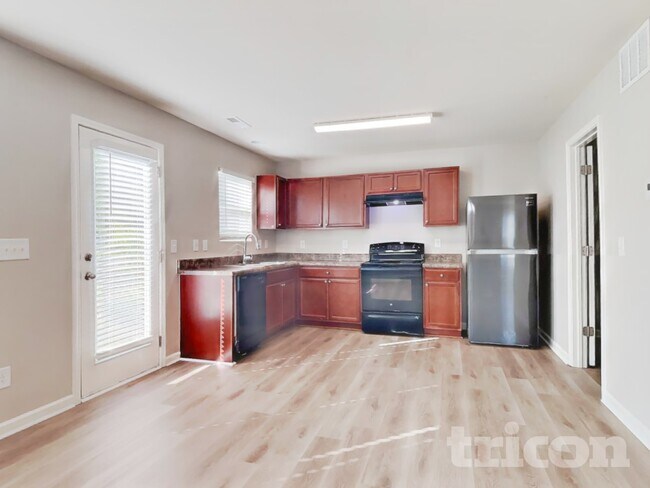 Foto del edificio - 325 Emilies Crossing Way