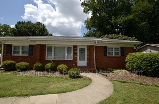 Foto del edificio - 4120 Leeds Dr