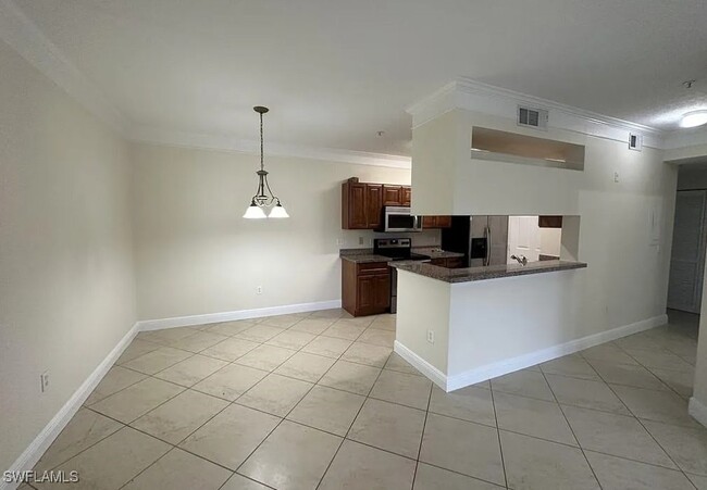 Foto del edificio - 11520 Villa Grand