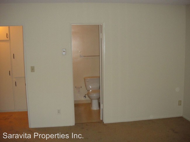 Foto del edificio - 2605 S Barrington Ave