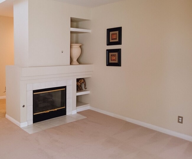 Foto del edificio - Stunning Two-Story 3 Bedroom, 2.5 Bath Hom...