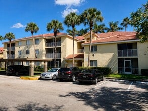 Building Photo - 460 S Park Rd