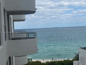 Building Photo - 5555 Collins Ave