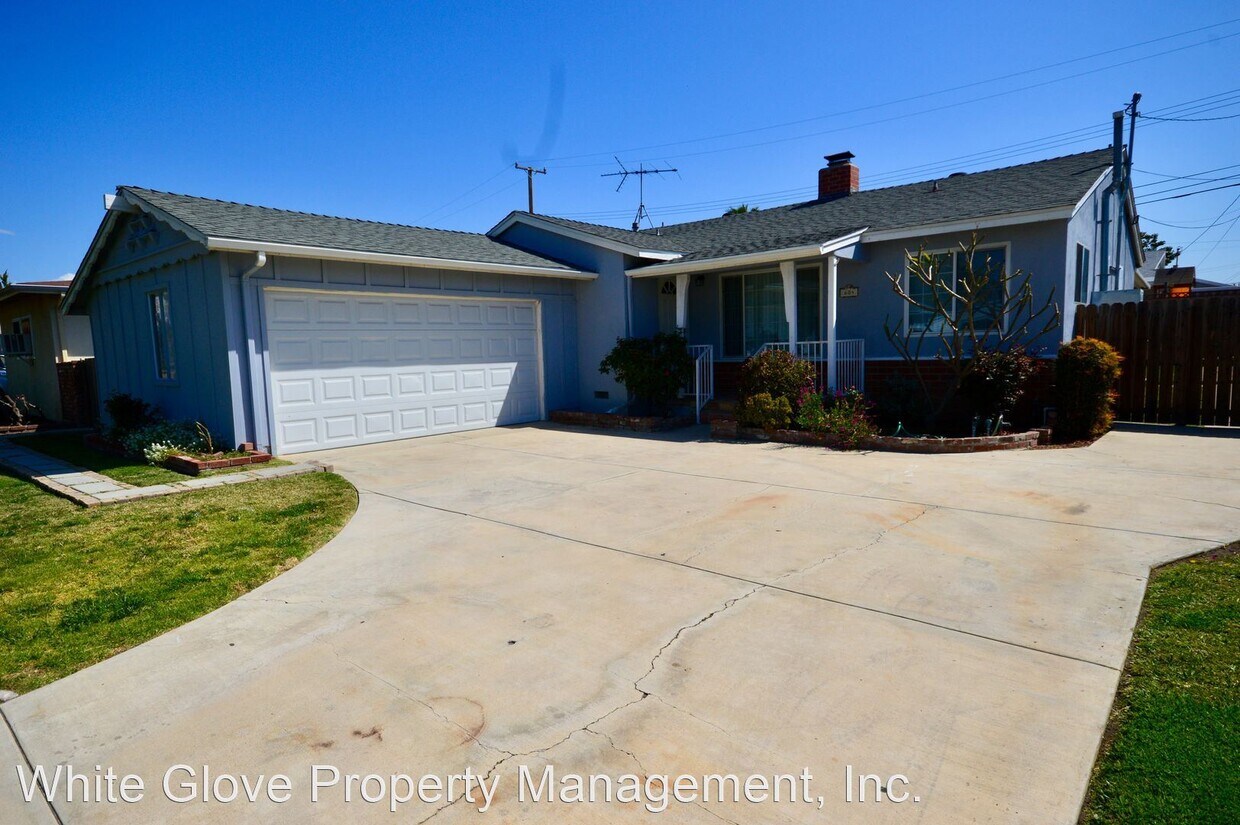 Foto principal - 3 br, 2 bath House - 604 Moonbeam Street
