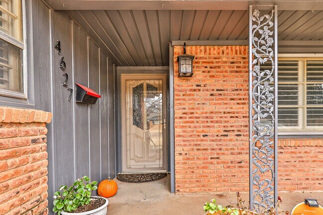 Foto del edificio - Charming 3 bedroom 2 bathroom