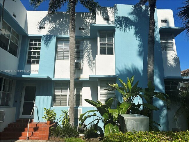Building Photo - 1005 Meridian Ave