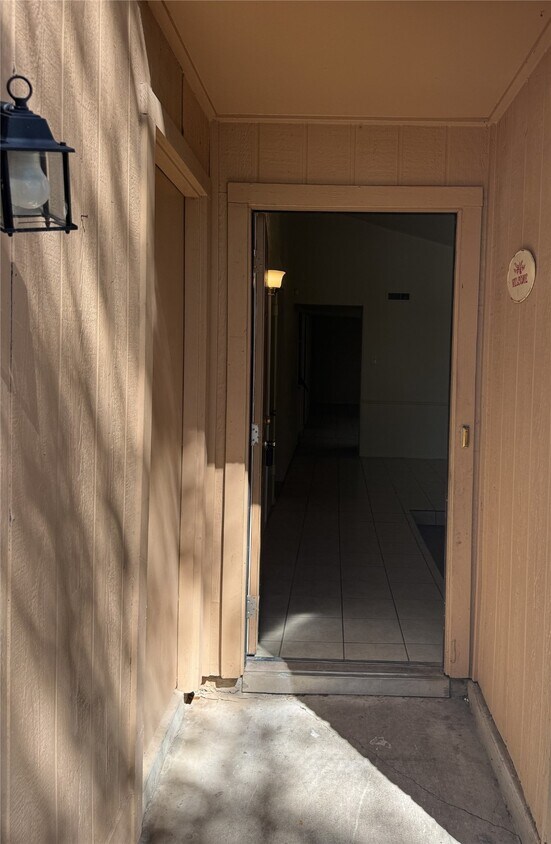 Primary Photo - 2006 Quail Valley E Dr