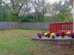 Building Photo - 876 McDaniel St SW