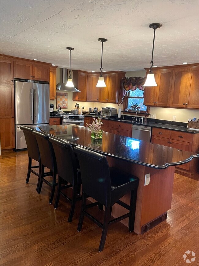 Houses For Rent in Canton, MA 12 Homes