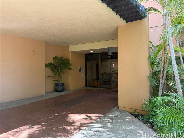Building Photo - 5333 Likini St