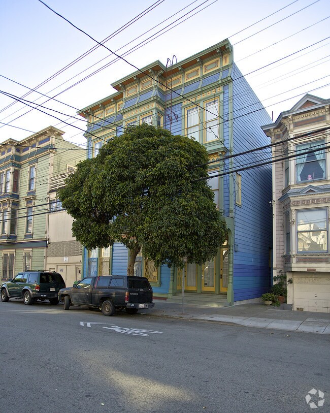 Foto del edificio - 803 Page St