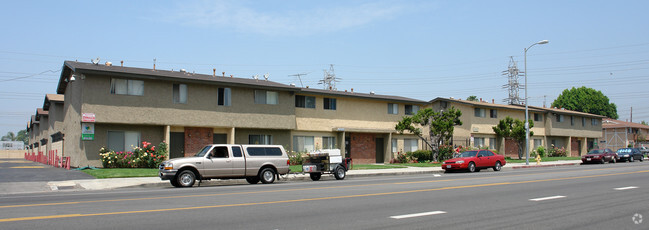 Building Photo - Park Parthenia Village