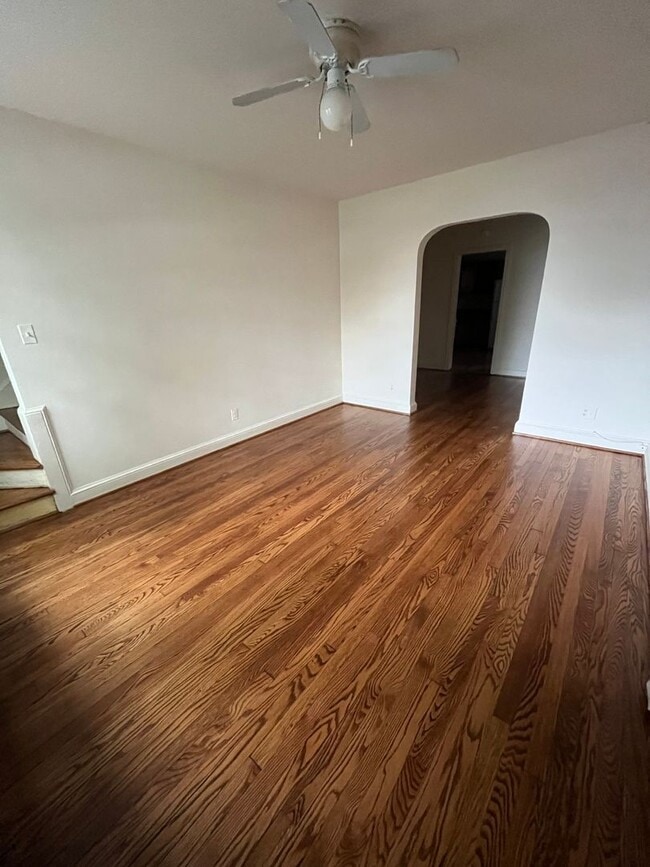 Foto del edificio - 118 Baggett Pl