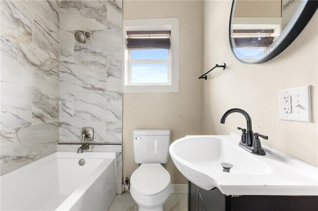 Foto del edificio - Hopewell Property