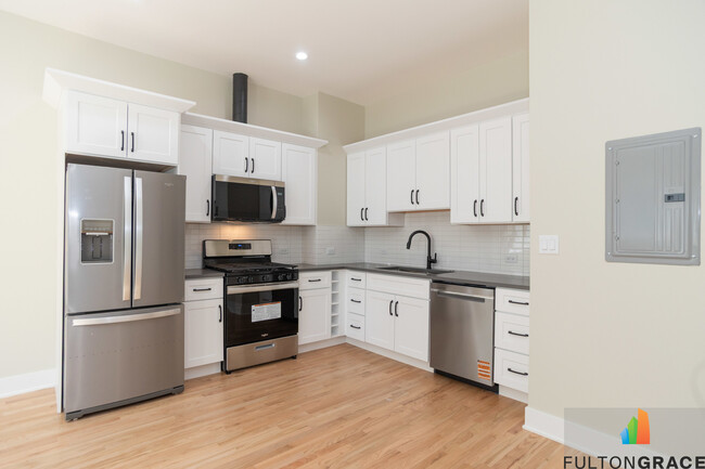 Foto del edificio - 4437 N Broadway