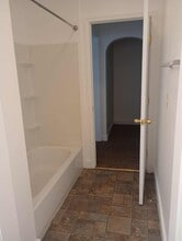 Building Photo - 4 Altamont Terrace
