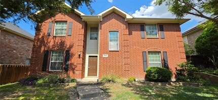 Building Photo - 2820 Deer Ridge Dr