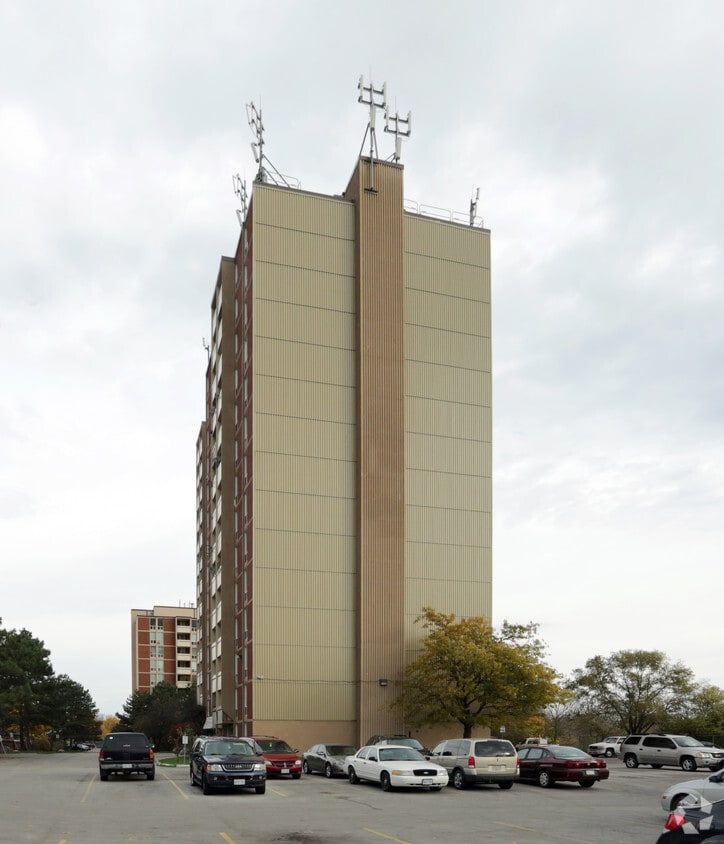 Building Photo - Natalina Place - East Hamilton