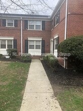 Building Photo - 1775 Northwest Ct