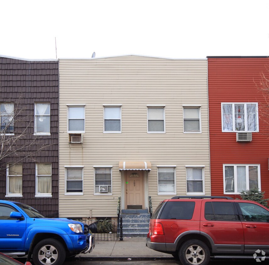 109 Jewel St, Brooklyn, NY 11222 Apartments in Brooklyn, NY