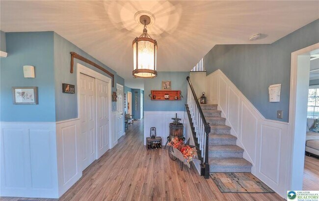 Foto del edificio - 10 Stone Ave