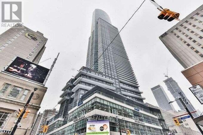 Photo du bâtiment - 386-5386 Yonge St