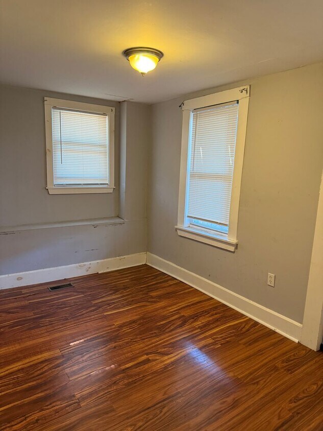 Foto del edificio - 11AKR