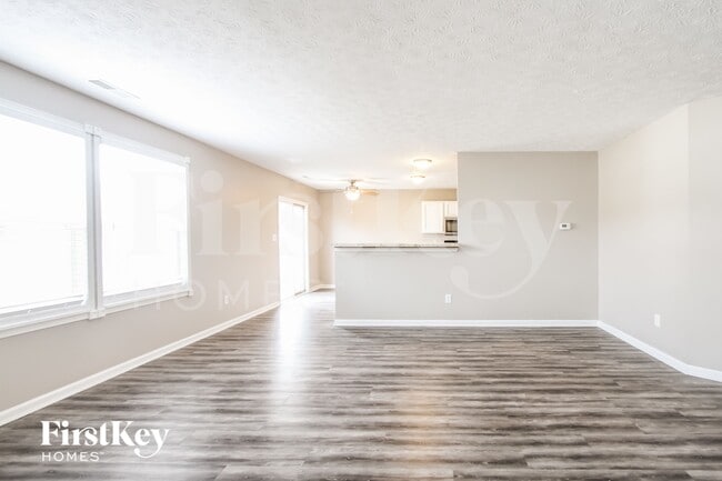 Building Photo - 1621 Orchestra Way