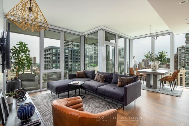Foto del edificio - 1400 N Wells St