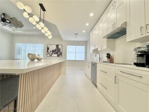 Building Photo - 12667 Biscayne Ct