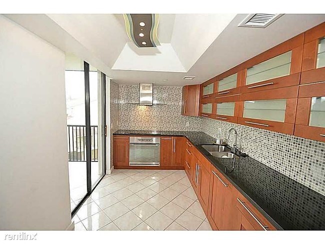 Foto del edificio - 5951 Wellesley Park Dr