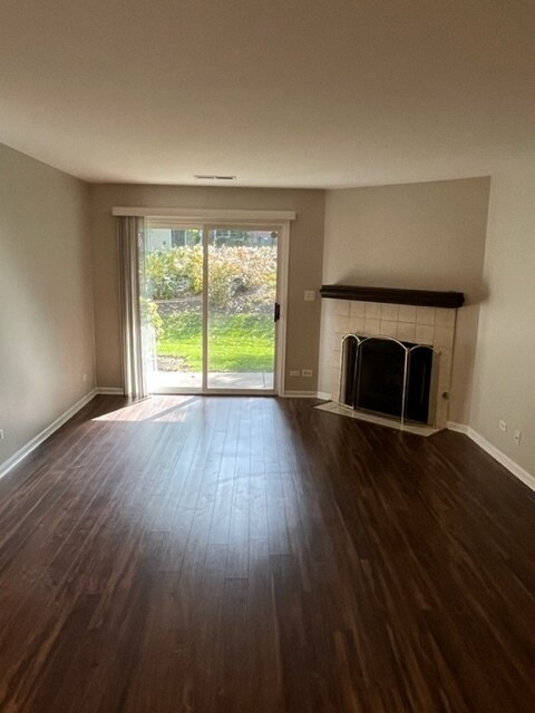 Foto del edificio - 1245 Winfield Ct