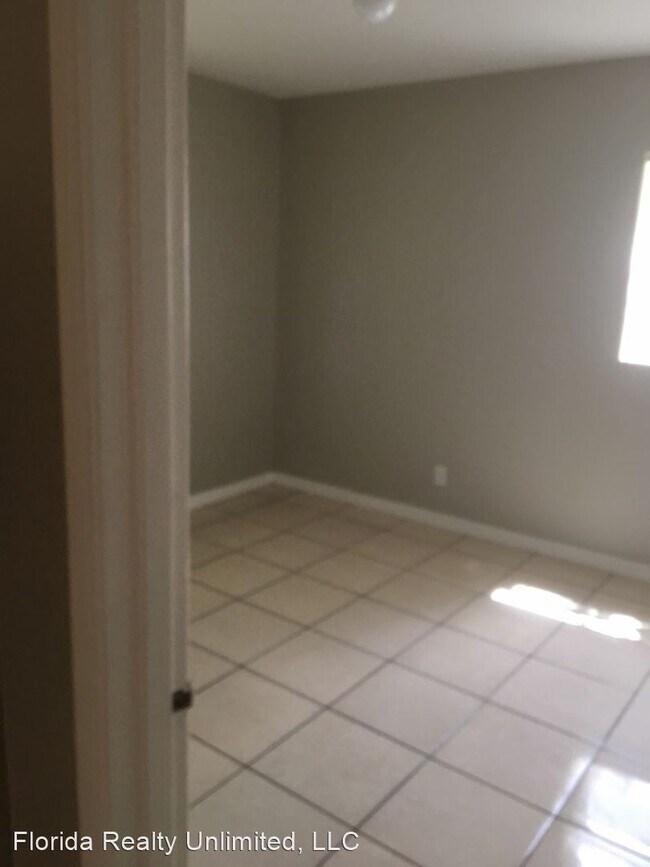 Building Photo - 3 br, 2 bath House - 4415 West Wisconsin A...