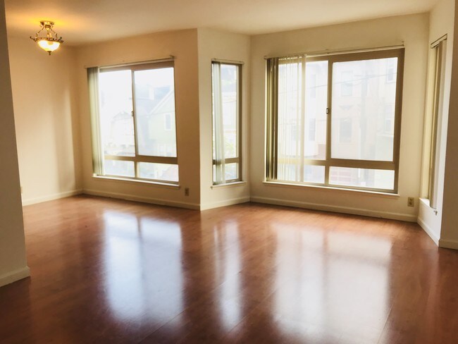 Foto del edificio - 330 Parnassus Ave