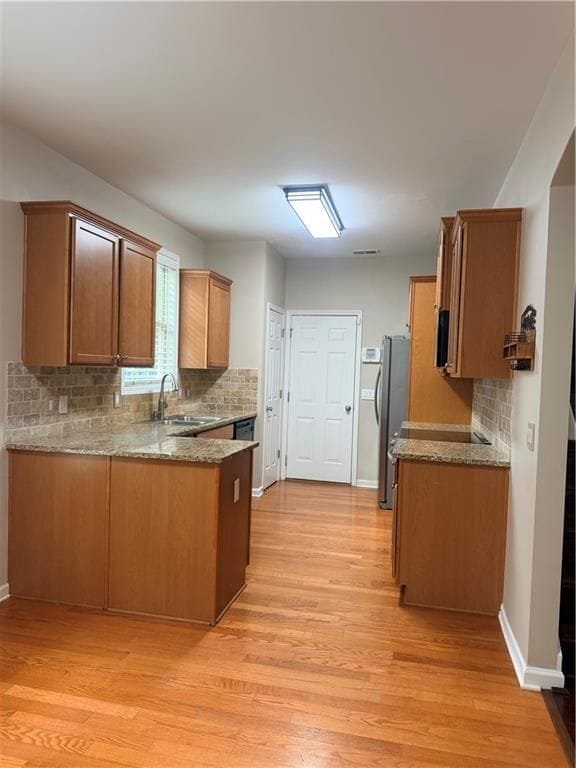 Building Photo - 2118 Newbury Oaks Dr