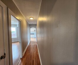 Building Photo - 8408 S Kingston Ave