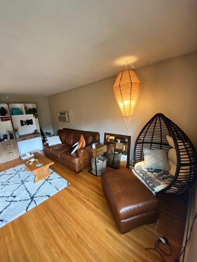 Foto del edificio - 516 5th St SE