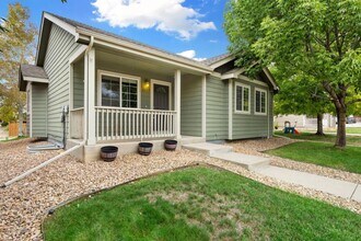 Building Photo - 2255 Sopris Cir