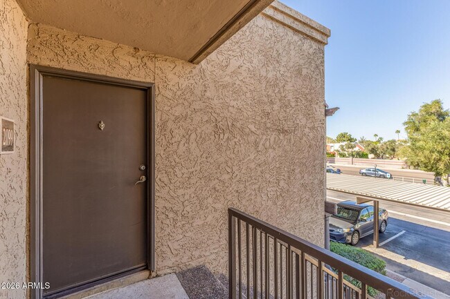Foto del edificio - 5995 N 78th St