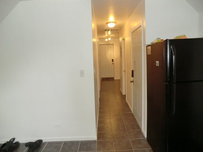 Foto del edificio - 2039 N Western Ave
