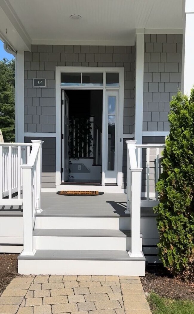 Foto del edificio - Charming 2BR House in Norfolk