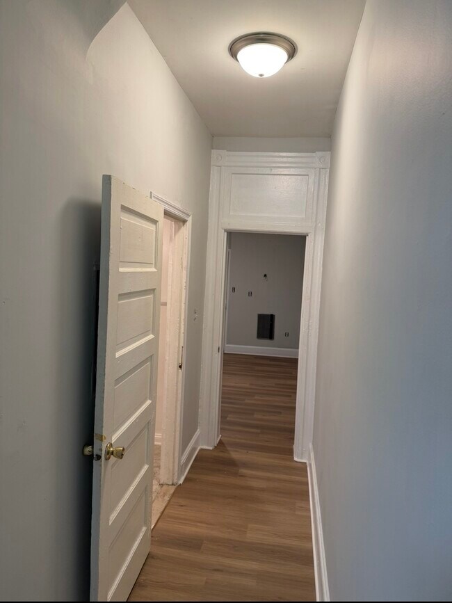 Foto del edificio - 2503 N Calvert St