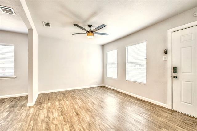 Foto del edificio - 637 N 4th St