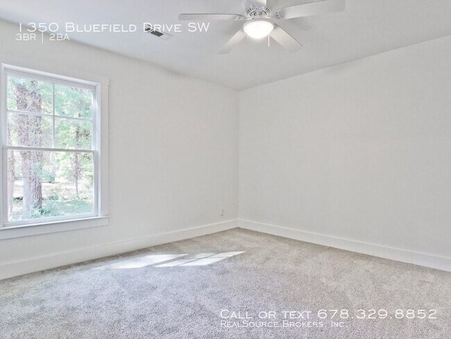Foto del edificio - 1350 Bluefield Dr SW